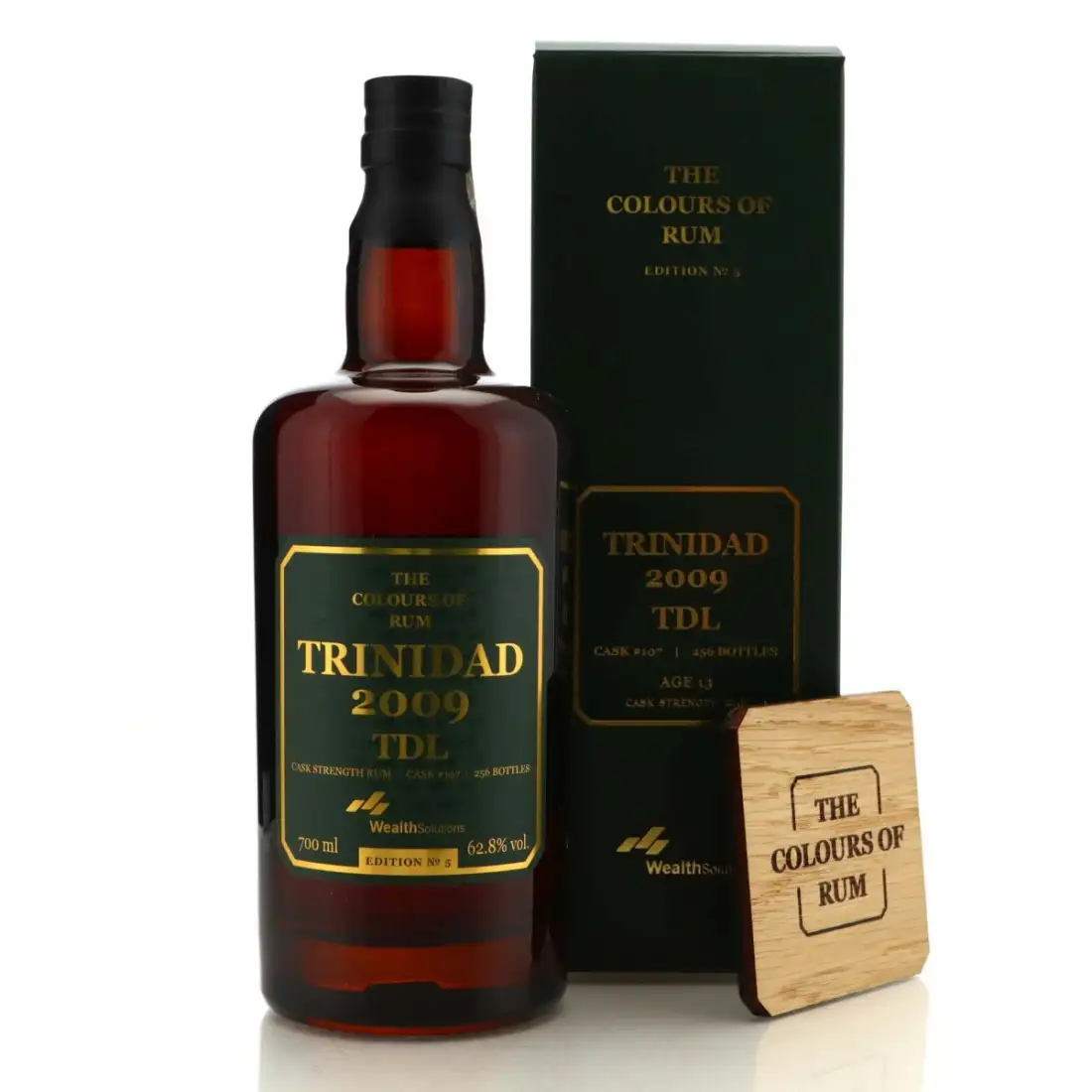 Image of the front of the bottle of the rumTrinidad