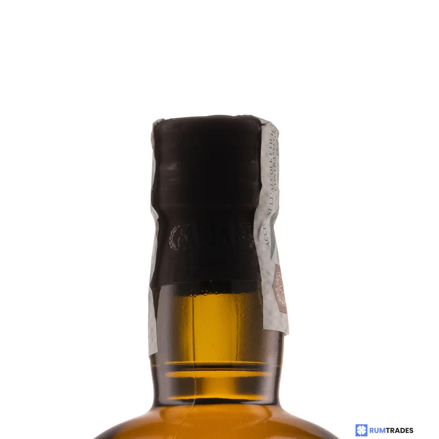 High resolution image of Samaroli Haiti Rum 2004