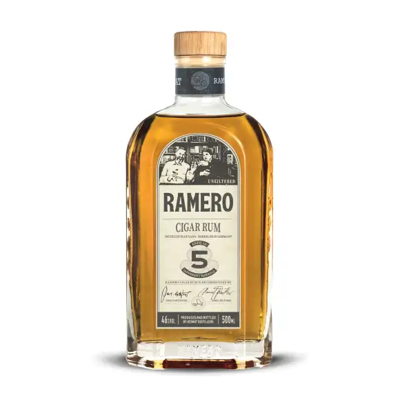 Image of the front of the bottle of the rumRamero Rum Cigar Rum