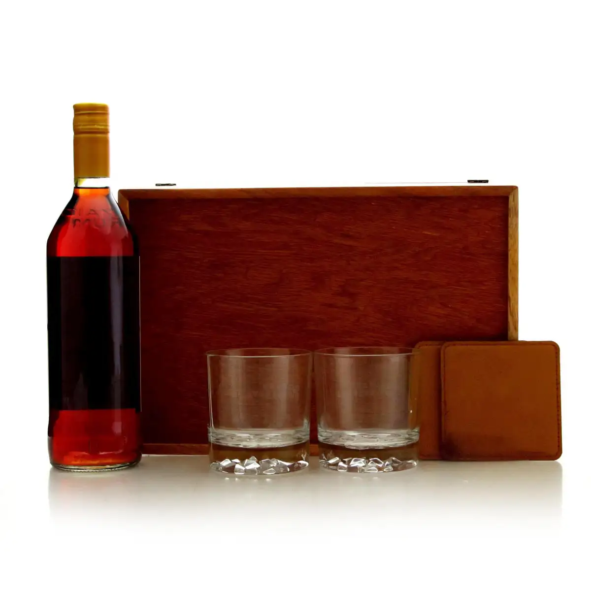 High resolution image of J. Wray & Nephew LTD. Appleton Rare Reserve 2000