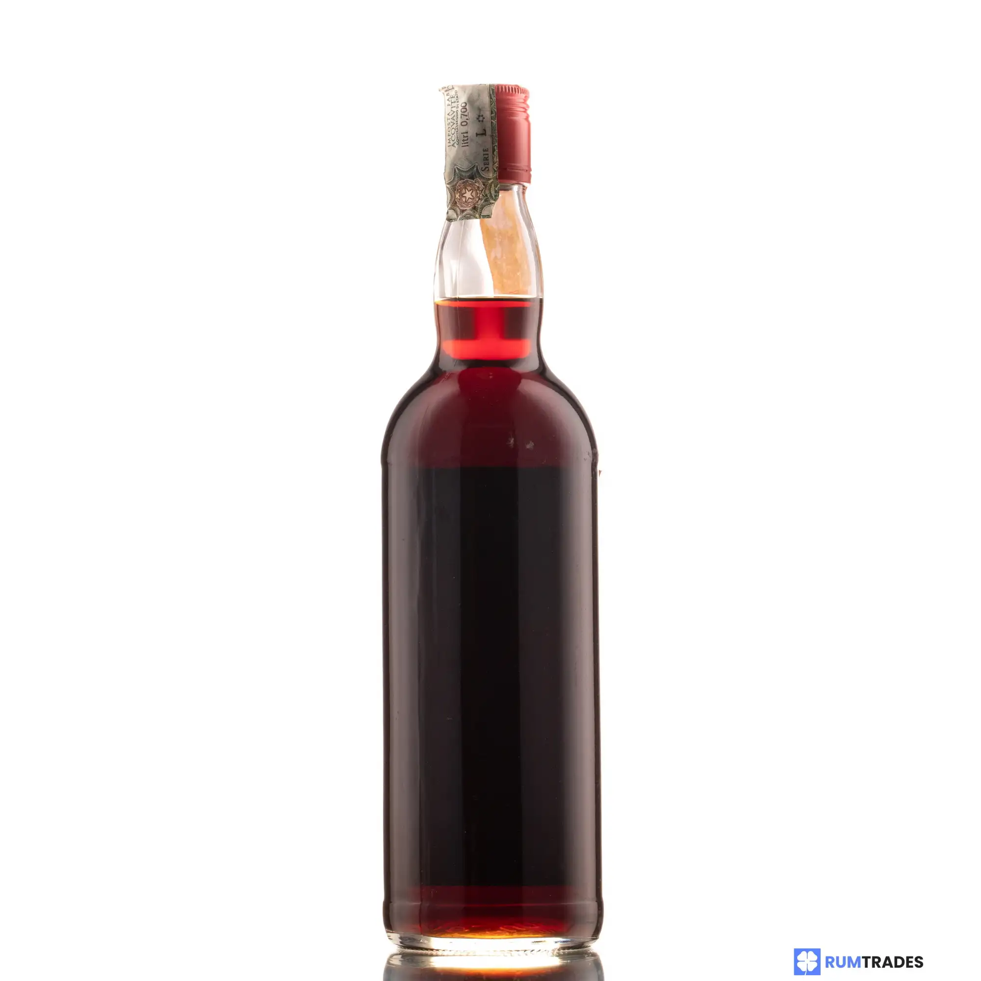 High resolution image of Moon Import Demerara Rum 1982