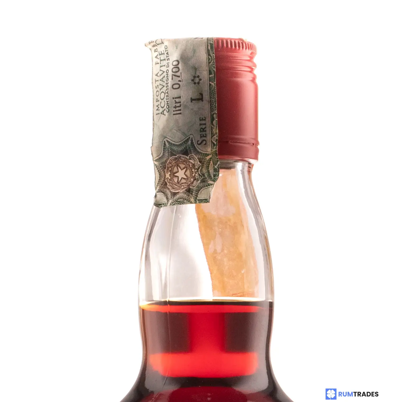 High resolution image of Moon Import Demerara Rum 1982