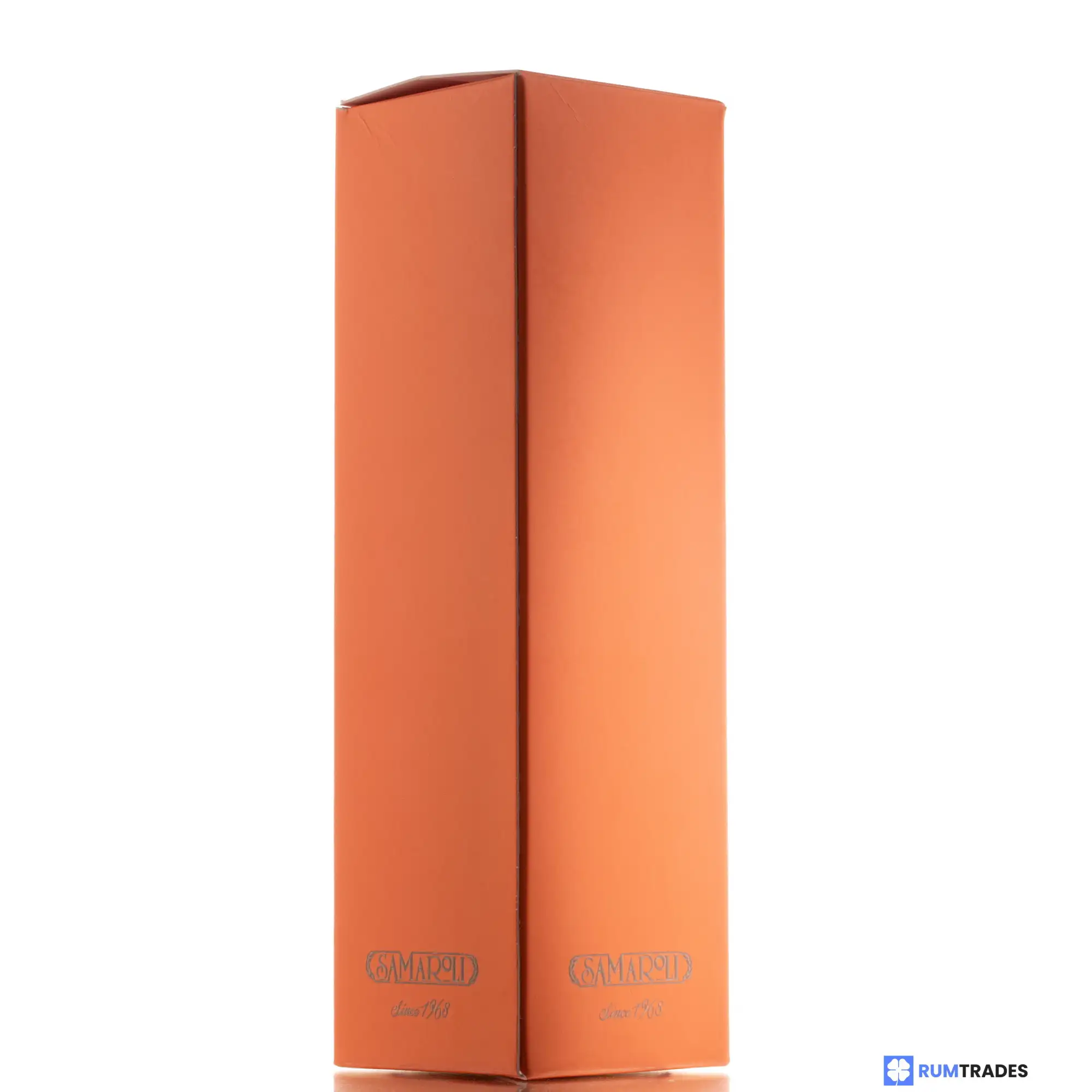 High resolution image of Samaroli Guadeloupe Rum 2013