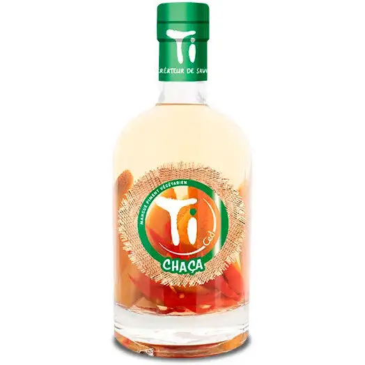 Bottle of Ti Arrangés de Ced‘ Mangue Piment Végetarien (Chaça)