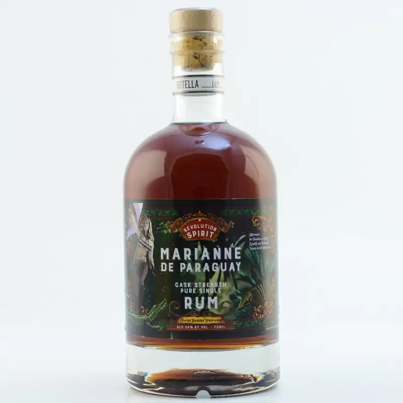 Image of the front of the bottle of the rum Marianne de Paraguay